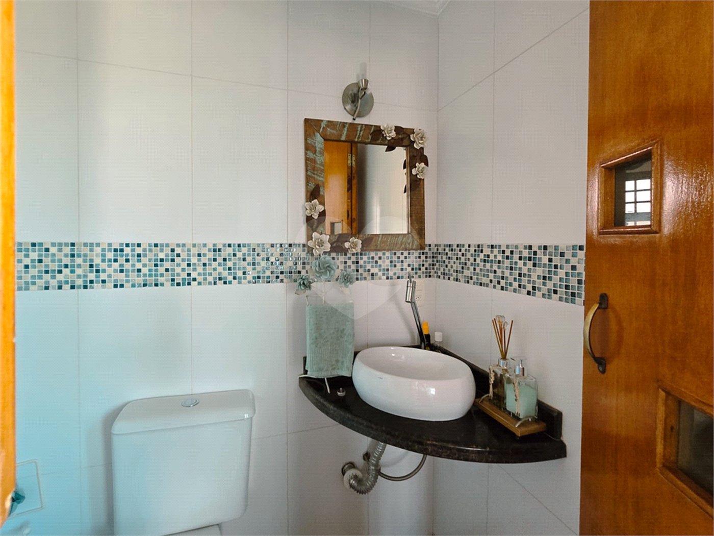 Sobrado à venda com 3 quartos, sendo 1 suíte, em Vila Paulicéia, São Paulo, SP