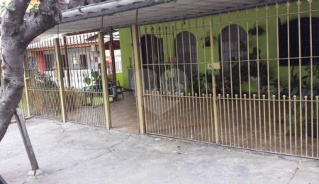 Casa à venda com 3 quartos, sendo 1 suíte,  em Itaquera, São Paulo, SP