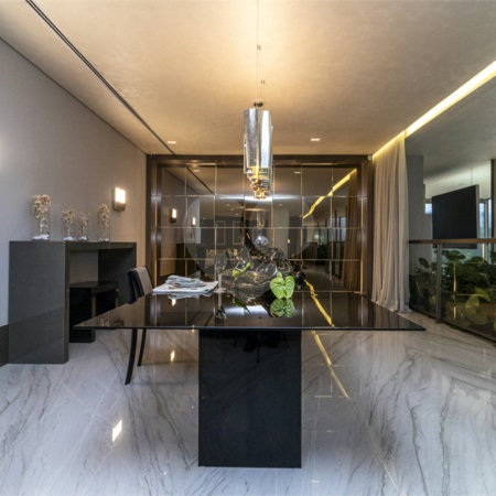Apartamento à venda com 4 suítes em Jardim Guedala, São Paulo, SP