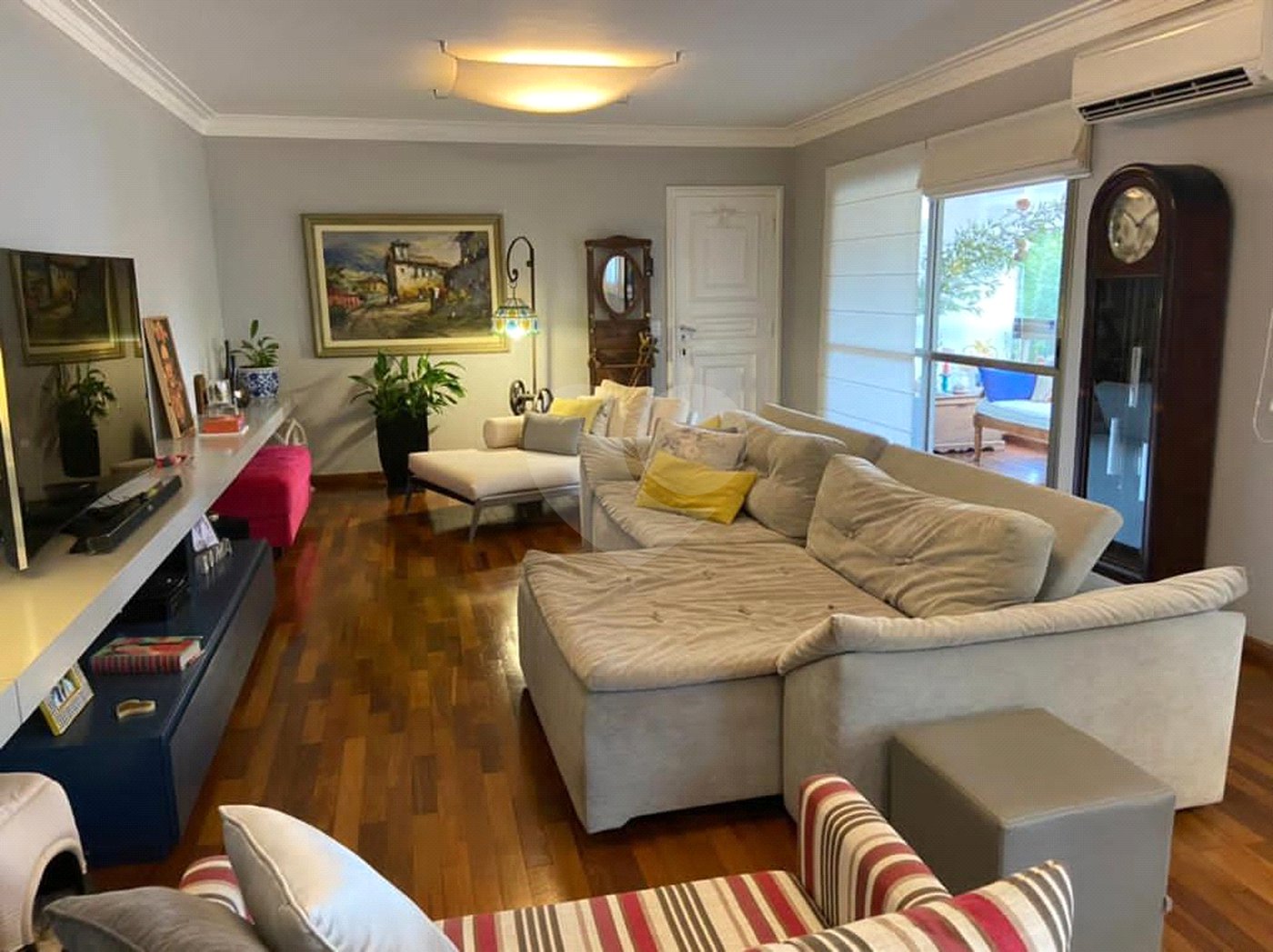 Apartamento à venda com 3 suítes em Vila Suzana, São Paulo, SP