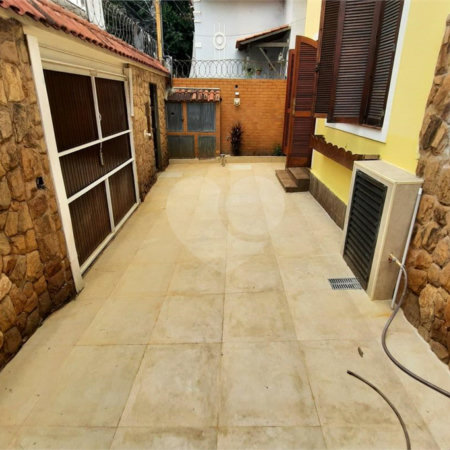Casa à venda com 4 quartos, sendo 1 suíte, em Maracanã, Rio de Janeiro, RJ