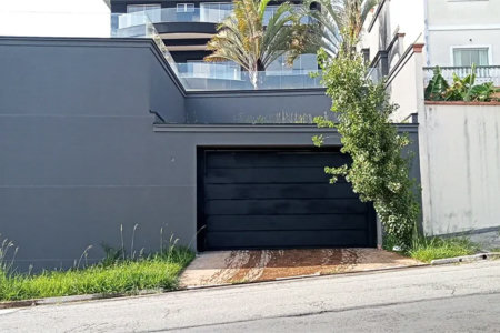 Casa à venda ou para alugar com 4 suítes em Parque dos Príncipes, São Paulo, SP
