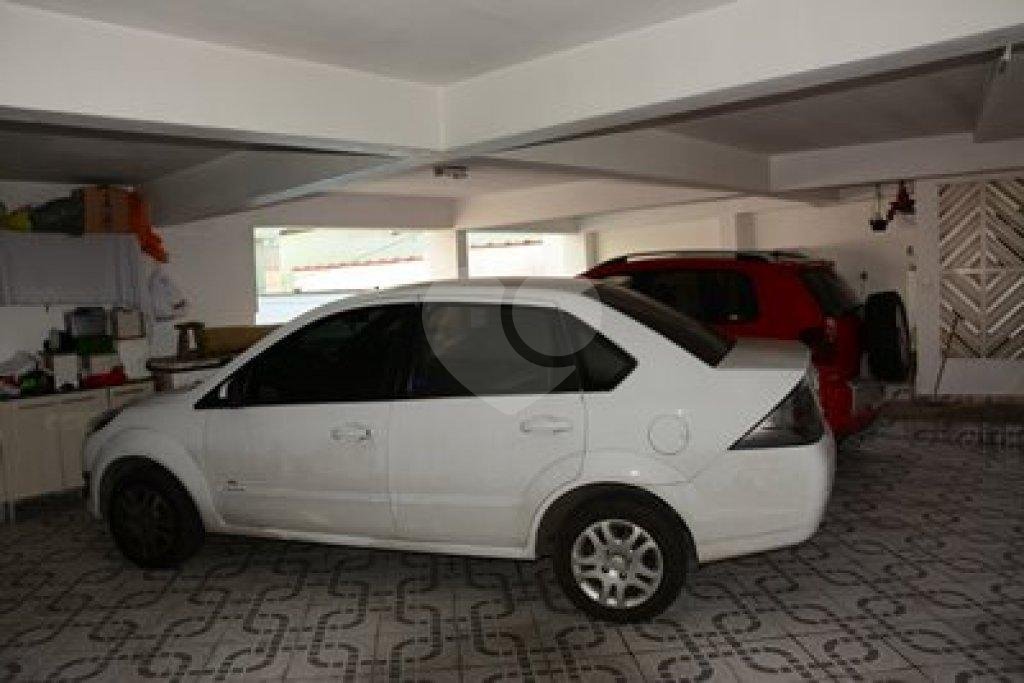 Sobrado à venda com 4 quartos, sendo 3 suítes, em Assunção, São Bernardo do Campo, SP