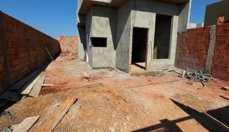Casa à venda com 2 quartos em Jardim Carandá, Três Lagoas, MS