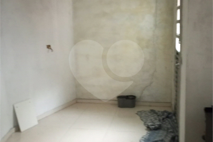 Sobrado à venda com 6 quartos, sendo 2 suítes, em Jardim Felicidade, São Paulo, SP