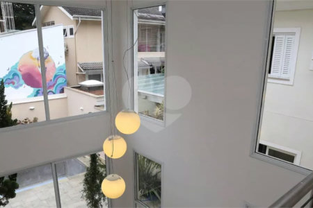 Casa à venda com 3 suítes no condomínio Residencial Morumbi, São Paulo - SP