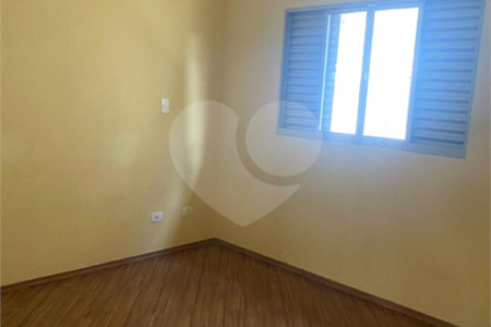 Casa à venda com 3 quartos, sendo 1 suíte,  em Vila Suissa, Mogi das Cruzes, SP