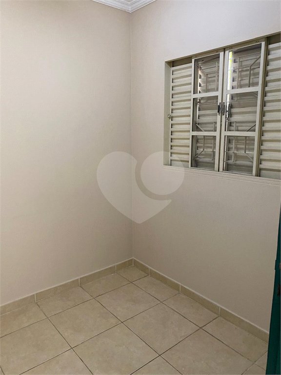 Sobrado à venda com 3 quartos, sendo 1 suíte, em Vila Lageado, São Paulo, SP