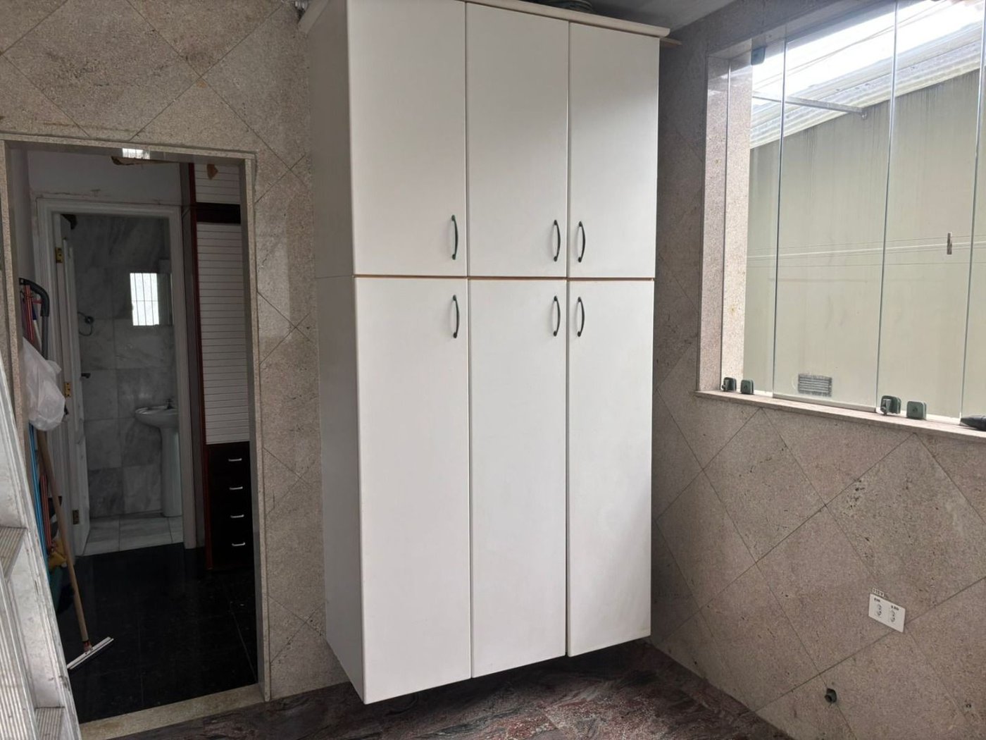 Casa com 3 dormitórios à venda, 330 m² por R$ 2.770.000,00 - Ponta da Praia - Santos/SP