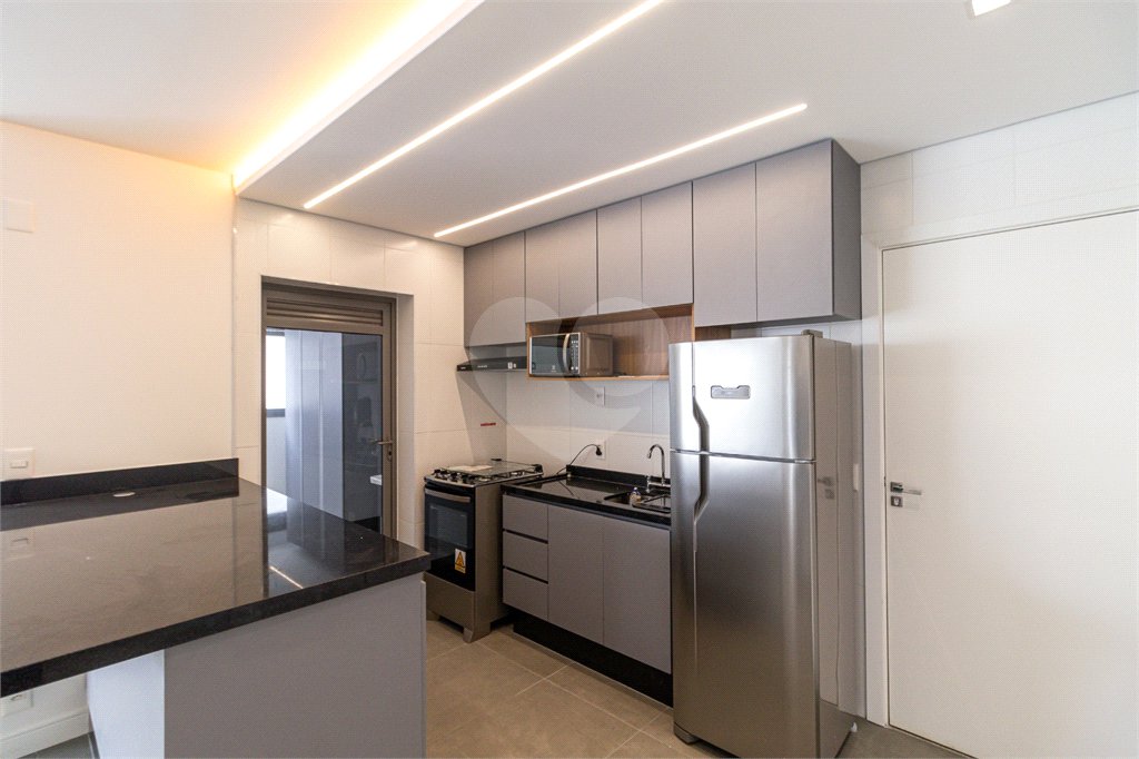 Apartamento para alugar com 2 suítes em Vila Olímpia, São Paulo, SP