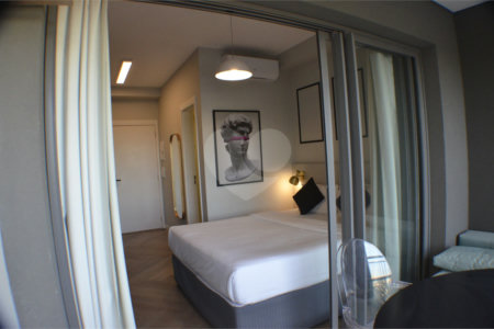 Apartamento à venda com 1 quarto em Indianópolis, São Paulo, SP