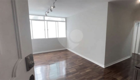 Apartamento à venda com 3 quartos, sendo 1 suíte,  em Jardim Paulista, São Paulo, SP