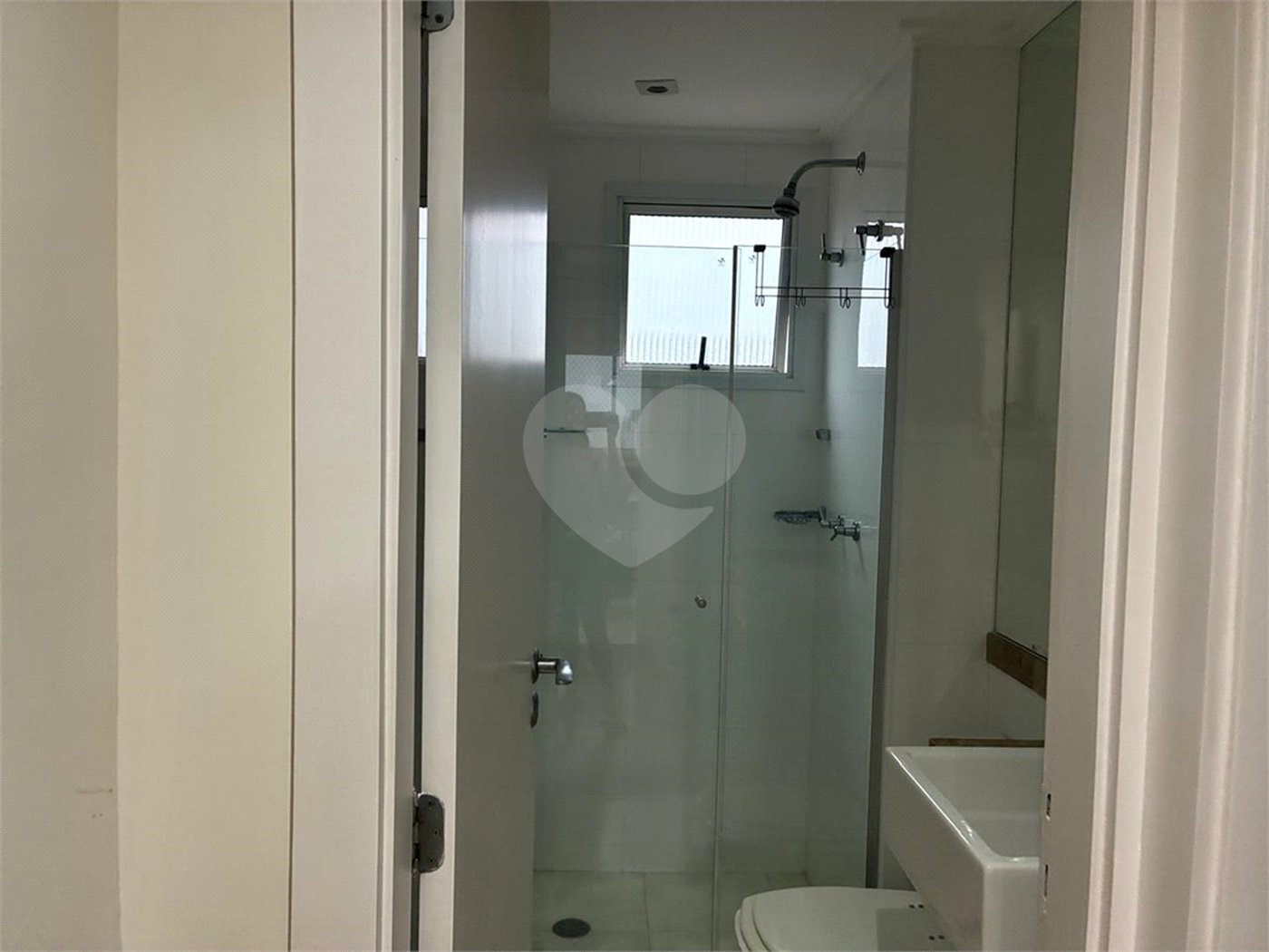 Apartamento à venda com 3 quartos, sendo 1 suíte, em Vila Guilherme, São Paulo, SP