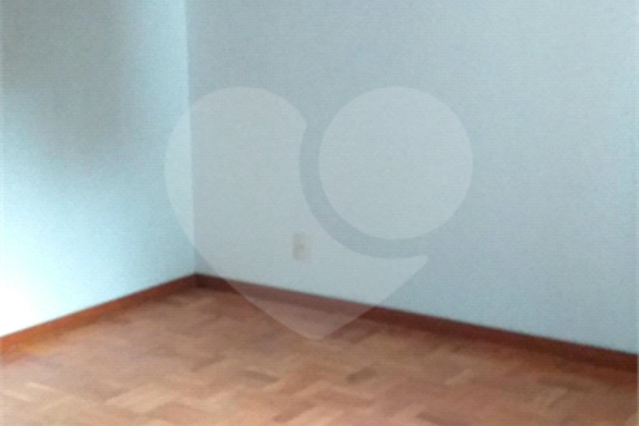 Sobrado à venda com 4 quartos em Santana, São Paulo, SP