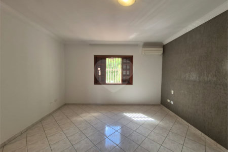Sobrado à venda com 3 quartos, sendo 1 suíte,  em Vila Fiat Lux, São Paulo, SP