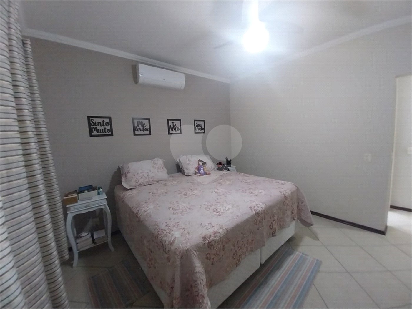 Casa Térrea Disponível para Locação e Venda no Condomínio Vilaggio Capriccio