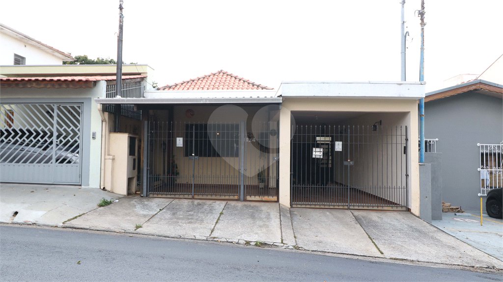 Sobrado à venda com 4 quartos, sendo 2 suítes, em Vila Romana, São Paulo, SP