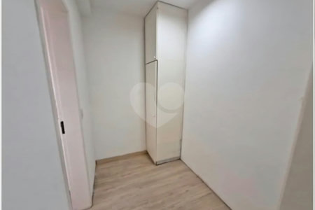 Apartamento à venda com 3 quartos, sendo 1 suíte, em Vila Indiana, São Paulo, SP