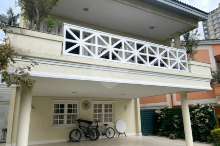 Casa à venda com 4 suítes no condomínio Conjunto Residencial São Benedito, São Paulo - SP