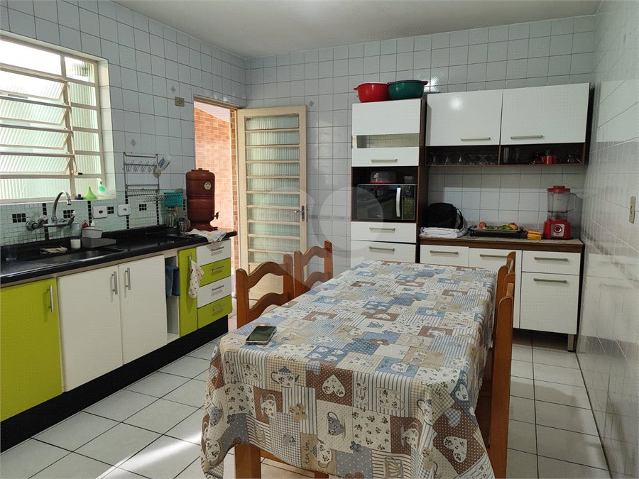 Casa à venda com 3 quartos em Jardim Cumbica, Guarulhos, SP