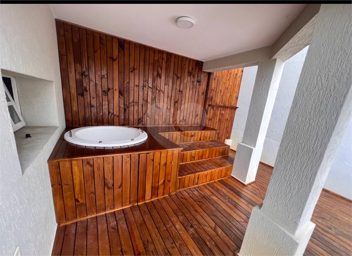 Casa à venda com 5 suítes em Aruã, Mogi das Cruzes, SP