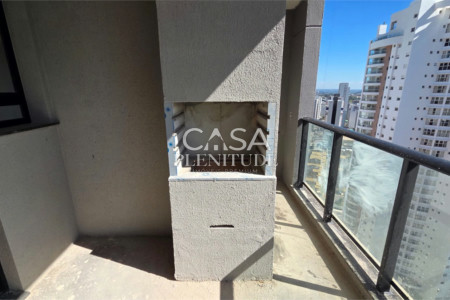Duplex à venda ou para alugar com 4 quartos, sendo 5 suítes, em Parque Campolim, Sorocaba, SP