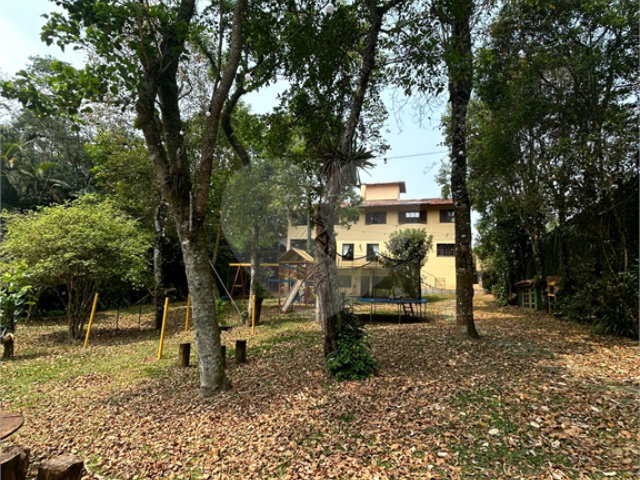 Terreno à venda com 4 suítes no condomínio Alpes da Cantareira, Mairiporã - SP