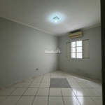 Casa para alugar com 2 quartos, sendo 1 suíte, em Ponte, Atibaia, SP