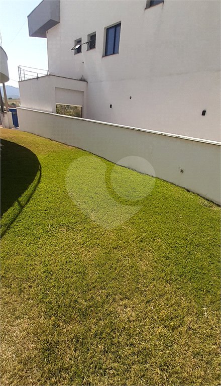 Casa à venda com 5 suítes em Tanque, Atibaia, SP