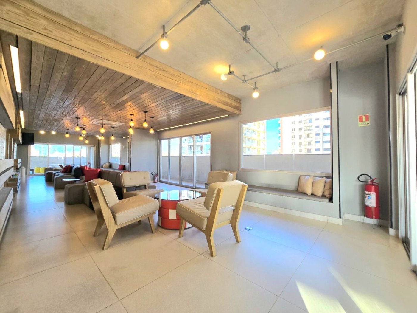 Apartamento com 2 dormitórios à venda, 74 m² por R$ 1.010.000,00 - Embaré - Santos/SP