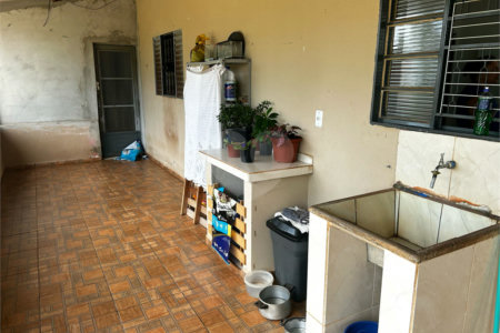 Sobrado à venda com 3 quartos, sendo 2 suítes, em Vila Mazzei, Itapetininga, SP