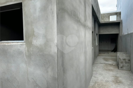 Casa à venda com 3 quartos, sendo 1 suíte,  no condomínio Lago dos Ipês, Itapetininga - SP