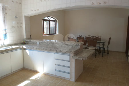 Casa à venda com 3 quartos, sendo 1 suíte,  em Santa Rosa, Vinhedo, SP