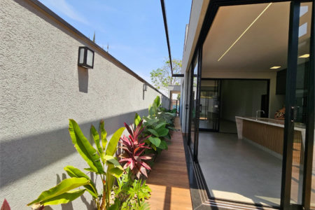 Casa à venda com 4 suítes no condomínio Residencial Terras de Siena, Ribeirão Preto - SP