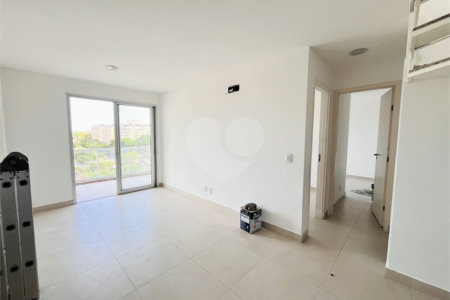 Apartamento à venda com 2 quartos, sendo 1 suíte, em Campo Grande, Rio de Janeiro, RJ