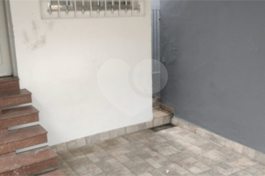 Casa à venda com 3 quartos, sendo 1 suíte, em Jardim Guairaca, São Paulo, SP