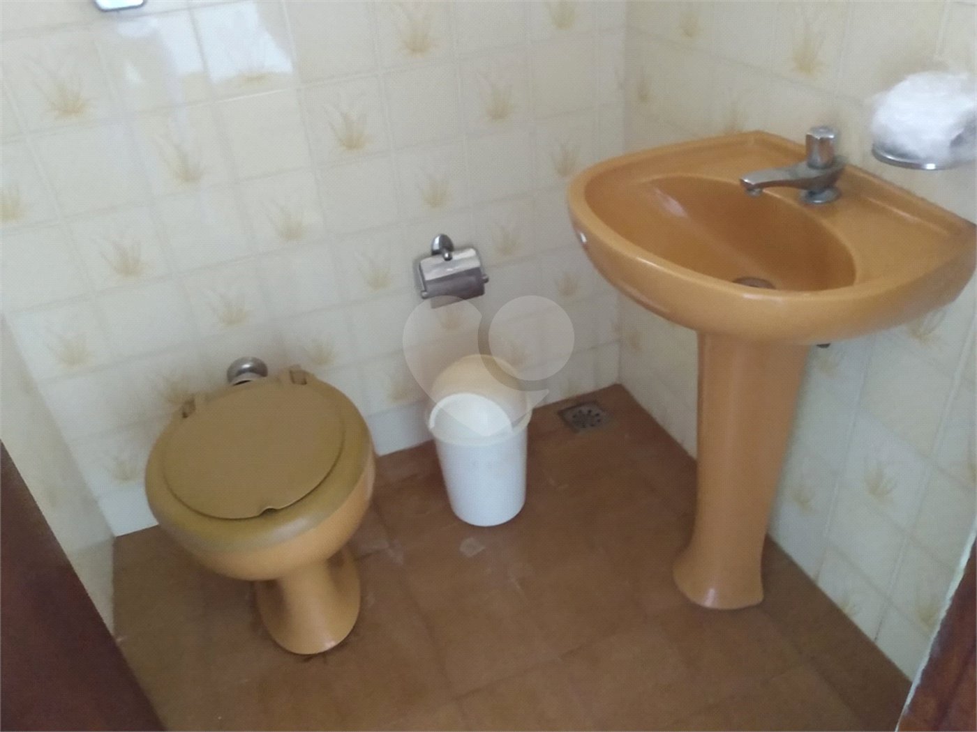 Casa à venda com 6 quartos, sendo 1 suíte, no Centro, Itapetininga, SP
