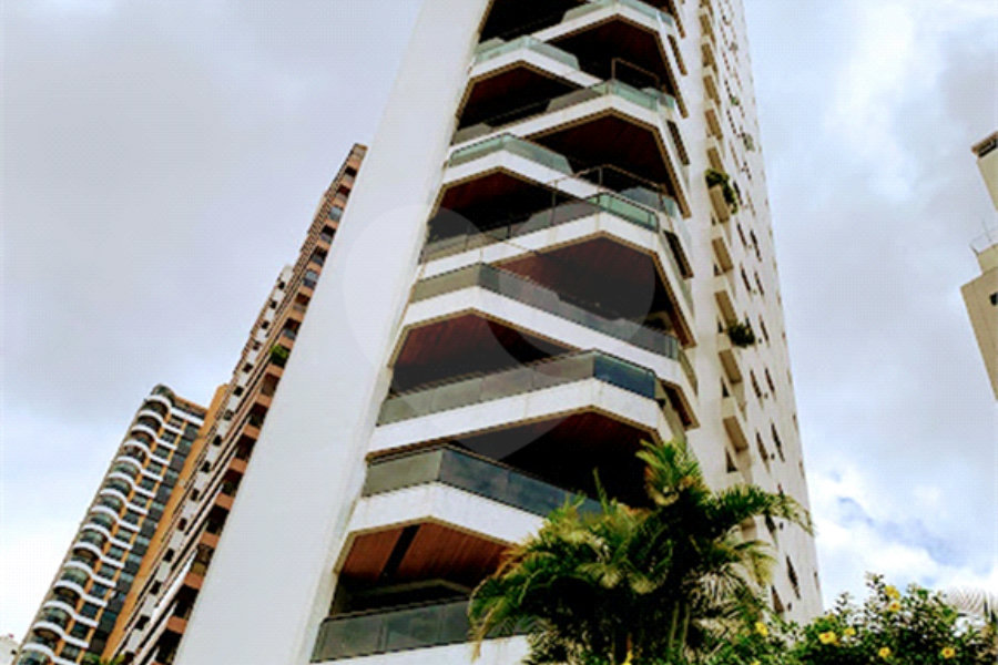 Apartamento à venda ou para alugar com 4 quartos, sendo 2 suítes, em Santana, São Paulo, SP