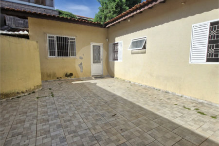 Casa à venda com 3 quartos, sendo 1 suíte, em Bosque, Vinhedo, SP