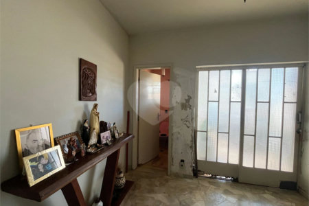 Casa à venda com 4 quartos, sendo 1 suíte,  em Vila Rosa, Itapetininga, SP