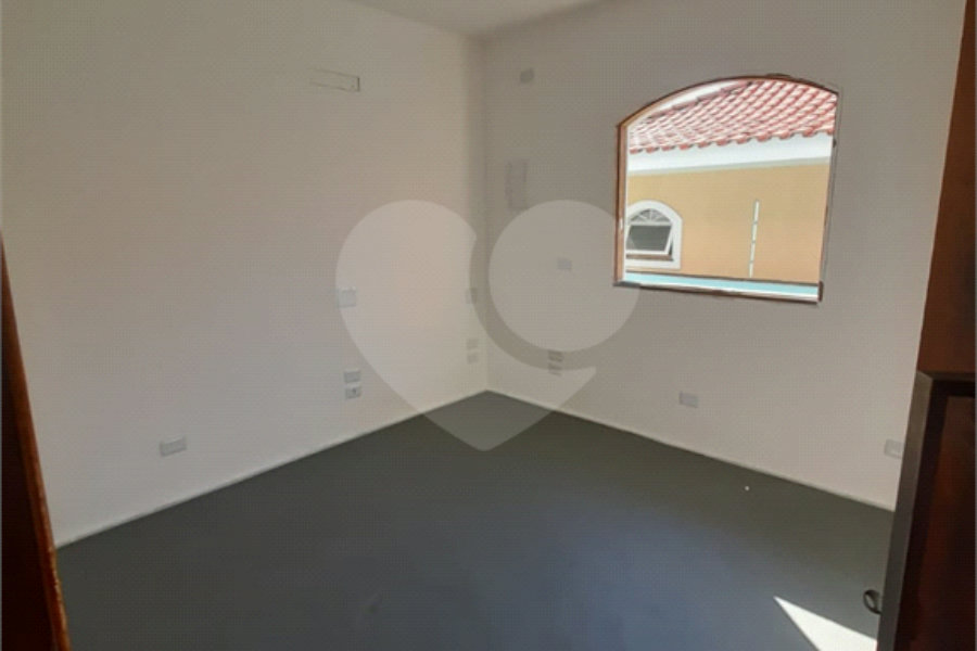 Sobrado à venda com 4 quartos, sendo 2 suítes, em Tremembé, São Paulo, SP