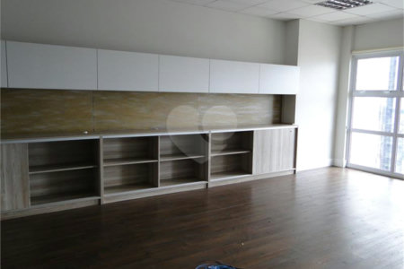 Sala à venda em Vila São Francisco (zona Sul), São Paulo, SP