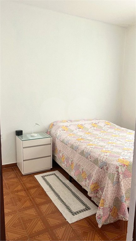 Casa à venda com 3 quartos em Jardim Madre Ângela, Poá, SP