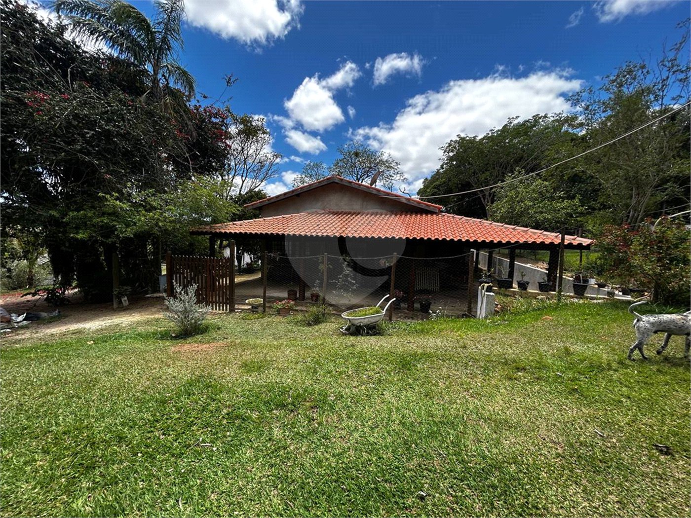 Sítio à venda com 2 quartos em Área Rural de Varginha, Itapetininga, SP