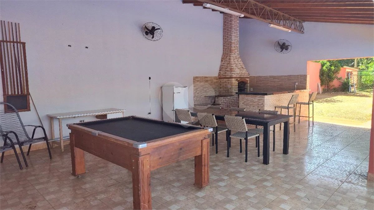 Casa à venda com 3 quartos, sendo 1 suíte, no condomínio Residencial Terras de Vera Cruz, Vera Cruz - SP