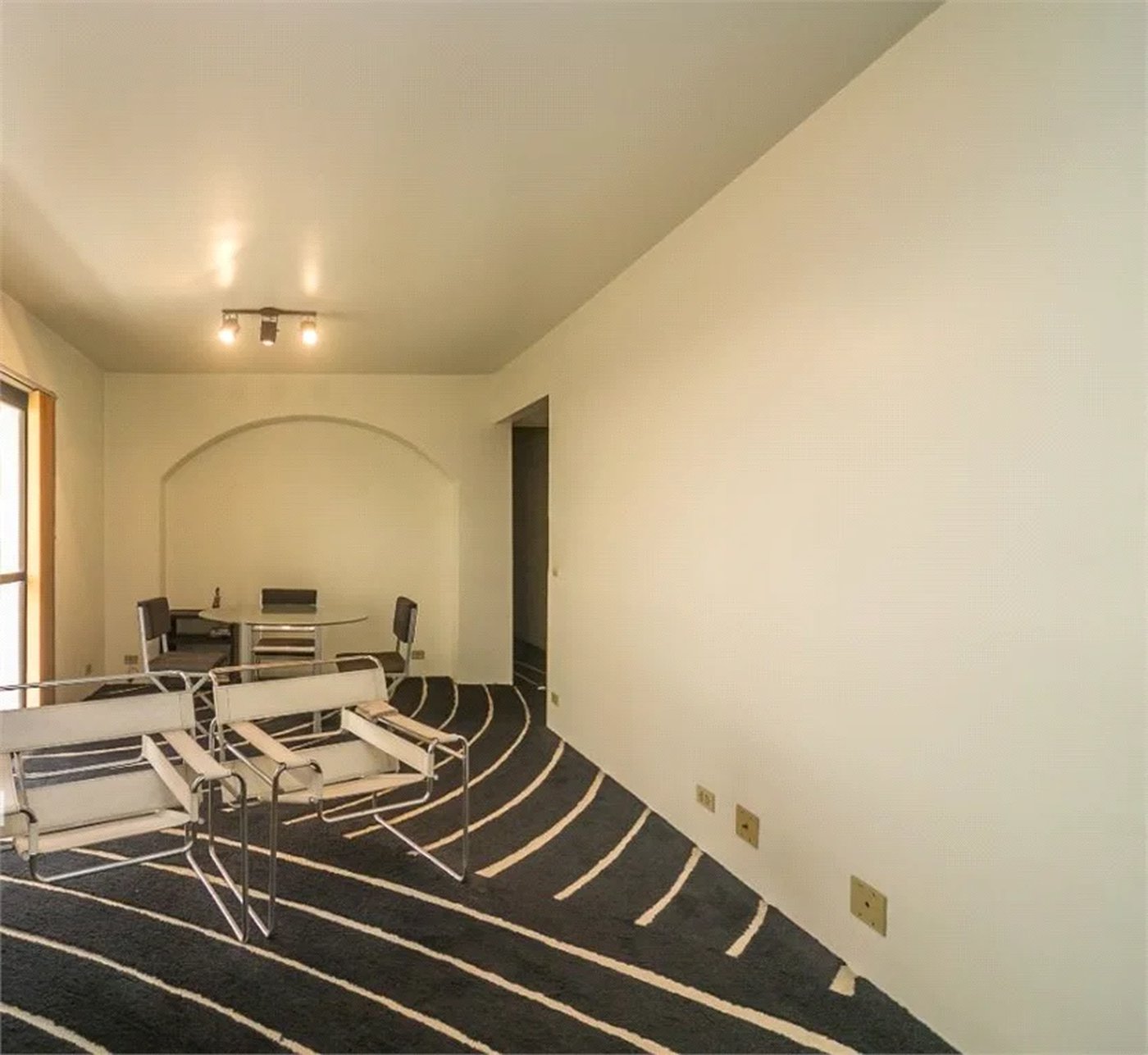 Apartamento à venda ou para alugar com 4 quartos, sendo 2 suítes, em Jardim Ampliação, São Paulo, SP
