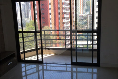 Apartamento à venda com 3 quartos, sendo 1 suíte, em Vila Andrade, São Paulo, SP