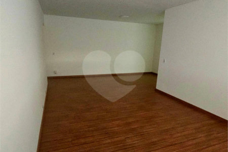 Apartamento à venda com 2 quartos, sendo 1 suíte,  em Santo Amaro, São Paulo, SP