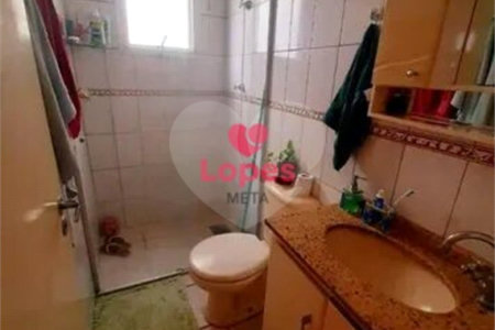 Apartamento à venda com 3 quartos, sendo 1 suíte,  em Jardim dos Estados, Taubaté, SP