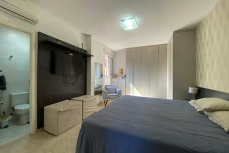 Casa com 2 dormitórios à venda, 127 m² por R$ 640.000,00 - Marapé - Santos/SP